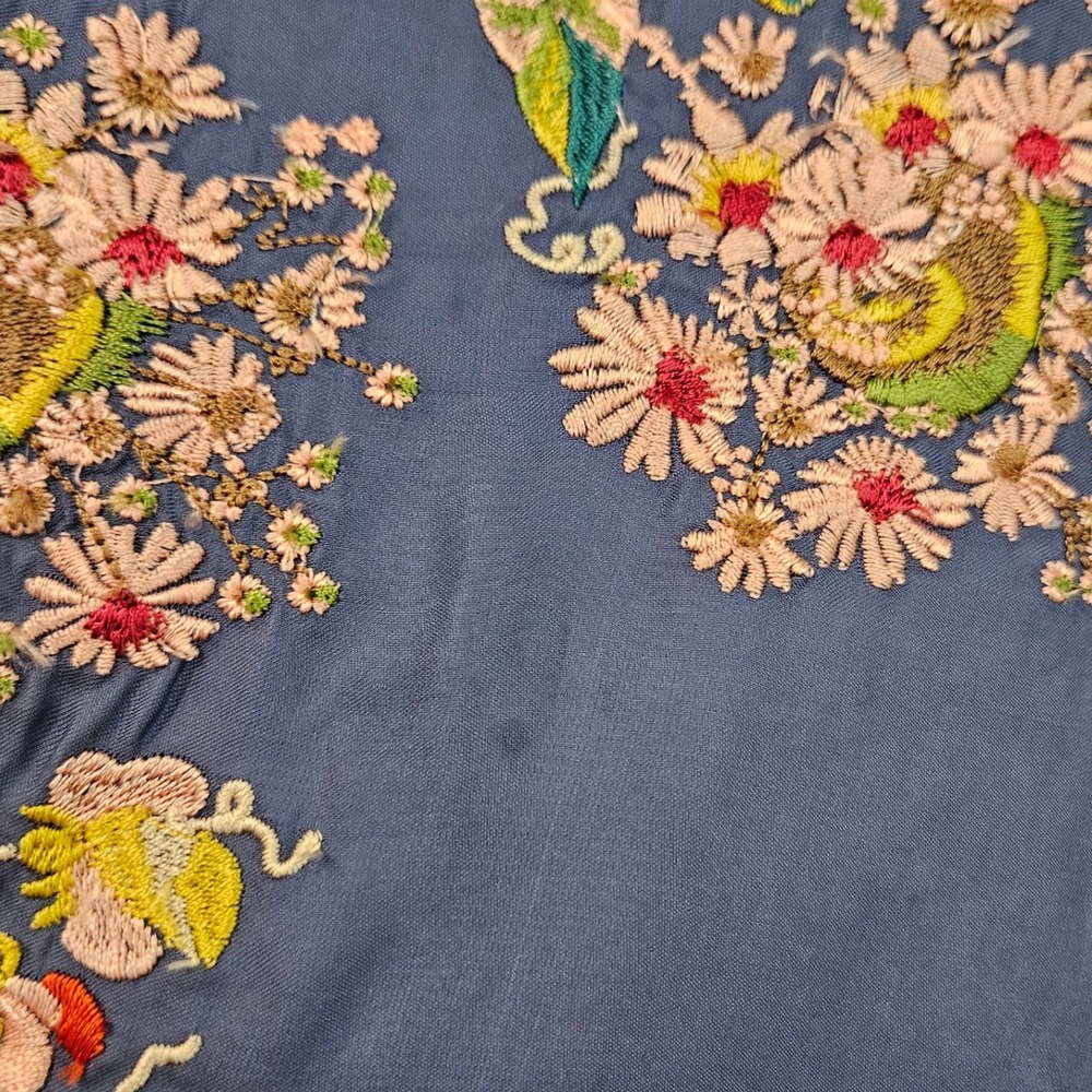 Sundance Blouse Womens‎ L Blue Embroidered Cupro V-Neck Boho Bell Sleeve Floral - Picture 6 of 10